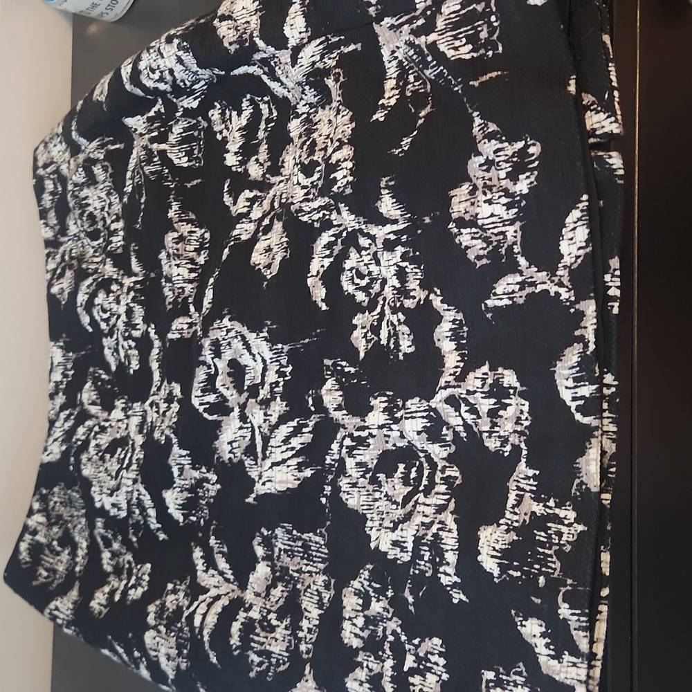 Saks 5th Avenue skirt